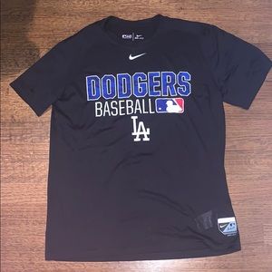 Nike Adult medium dodgers t-shirt 💪💪